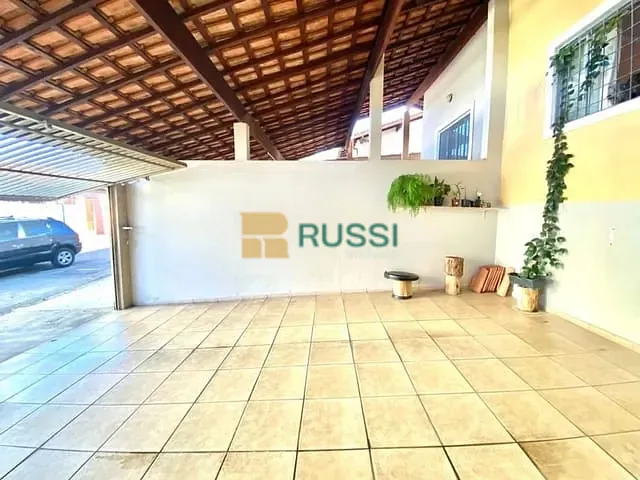 Sobrado com 140m² 3 quartos e 3 banheiros, à venda, no bairro Jardim das Industrias em São José dos Campos