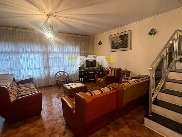 Sobrado 3 quartos e 3 banheiros, à venda ou para alugar, no bairro Anália Franco em São Paulo
