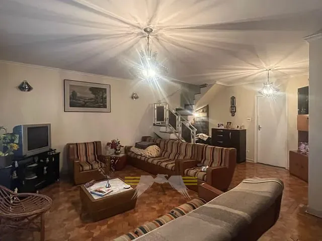 Sobrado 3 quartos e 3 banheiros, à venda ou para alugar, no bairro Anália Franco em São Paulo