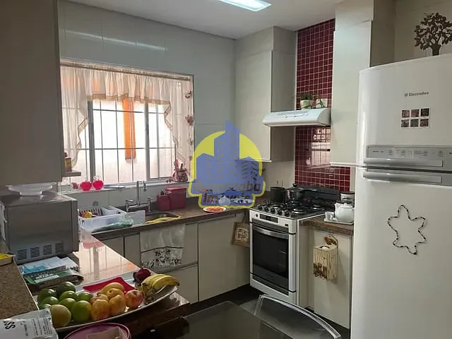 Sobrado com 125m² 3 quartos e 3 banheiros, à venda, no bairro Umuarama em Osasco