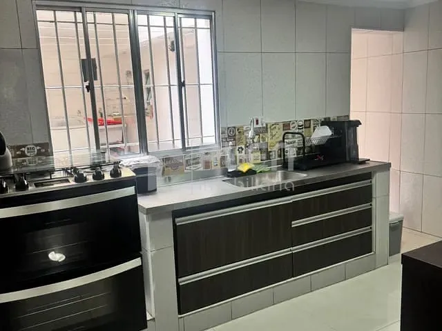 Sobrado 4 quartos e 2 banheiros, à venda, no bairro Jardim Leonor Mendes de Barros em São Paulo