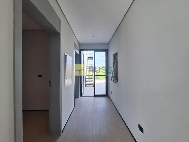 Sobrado com 636m² 5 quartos e 6 banheiros, à venda, no bairro Condomínio Residencial Alphaville I em São José dos Campos