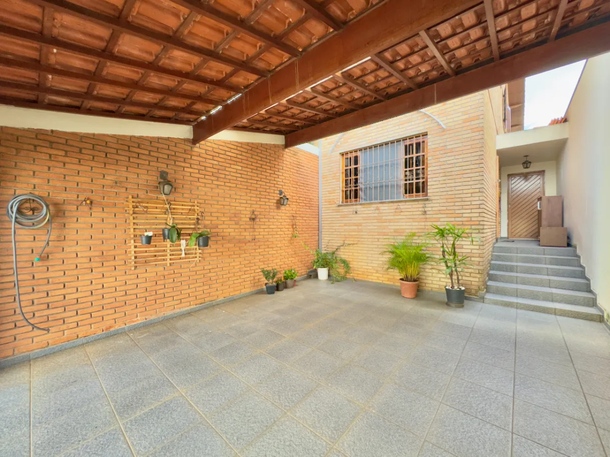 Sobrado para venda em Vila Marari com 3 quartos, sendo 3 suítes, 157m²