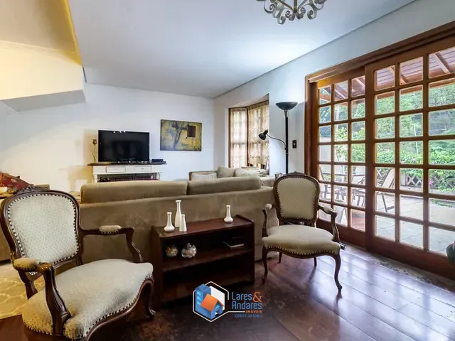 Sobrado com 183m² 4 quartos e 5 banheiros, à venda, no bairro Jardim das Vertentes em São Paulo