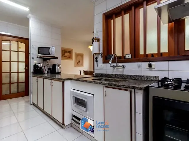 Sobrado com 183m² 4 quartos e 5 banheiros, à venda, no bairro Jardim das Vertentes em São Paulo