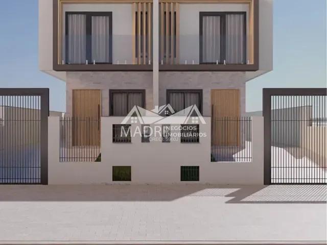 Sobrado 3 quartos e 3 banheiros, à venda, no bairro Nova Palhoça em Palhoça