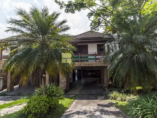 Sobrado com 608m² 4 quartos e 7 banheiros, à venda ou para alugar, no bairro Residencial Onze (Alphaville) em Santana de Parnaíba