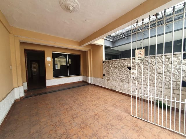 Foto do Sobrado - ✨ Potencial e Localização que Encantam — Sobrado de 121m², 3 Dormitórios, 1 Vaga, à 900m da Estação Carrão 📍🚆 | Organização Imobiliária Açores