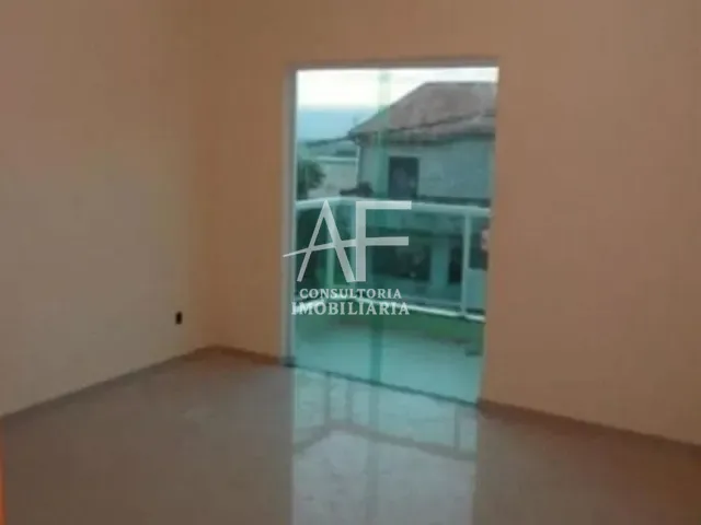 Sobrado com 250m² 3 quartos e 3 banheiros, à venda, no bairro Jardim Hípica Pinheiro em Taubaté