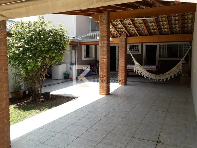 Sobrado 3 quartos e 3 banheiros, à venda, no bairro Jardim Europa II em Indaiatuba