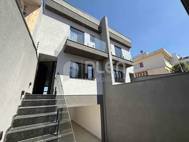 Sobrado com 212m² 3 quartos e 5 banheiros, à venda, no bairro Vila Dom Pedro II em São Paulo