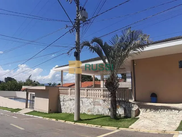 Sobrado com 100m² 3 quartos e 2 banheiros, à venda, no bairro Vila Paraíso em Caçapava