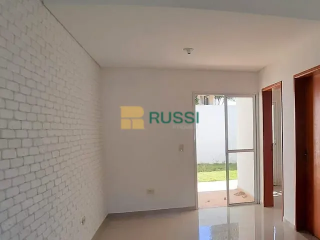 Sobrado com 100m² 3 quartos e 2 banheiros, à venda, no bairro Vila Paraíso em Caçapava