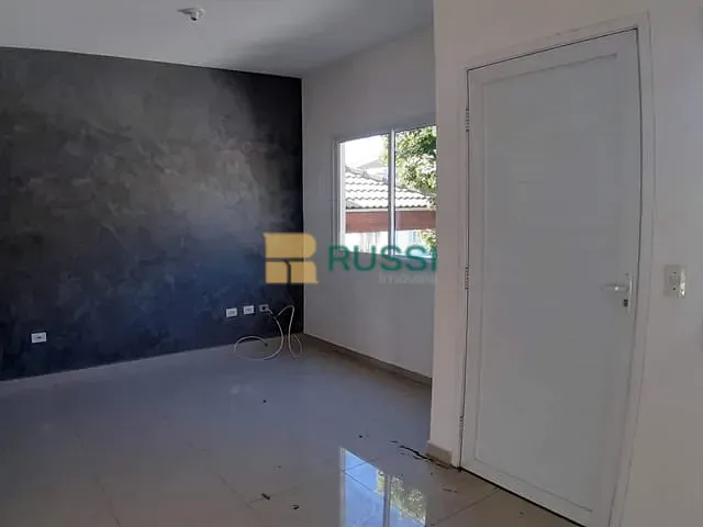 Sobrado com 100m² 3 quartos e 2 banheiros, à venda, no bairro Vila Paraíso em Caçapava