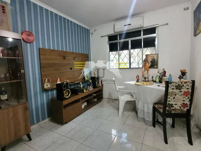 Sobrado 2 quartos e 2 banheiros, à venda, no bairro Vila Gomes Cardim em São Paulo