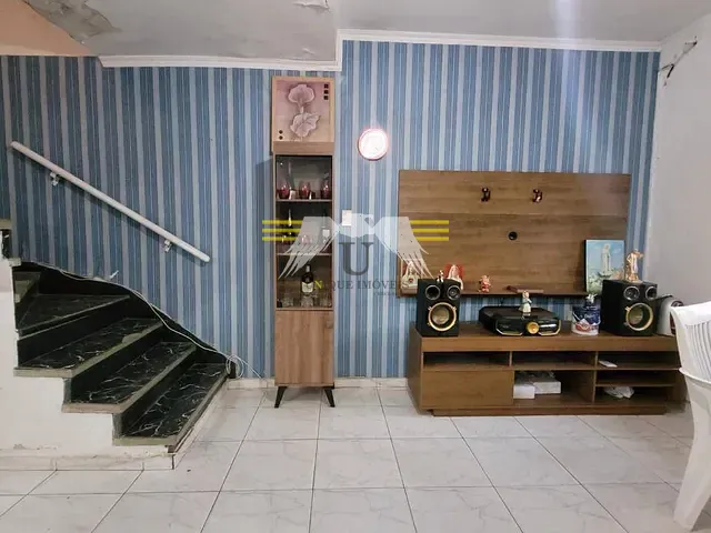 Sobrado 2 quartos e 2 banheiros, à venda, no bairro Vila Gomes Cardim em São Paulo