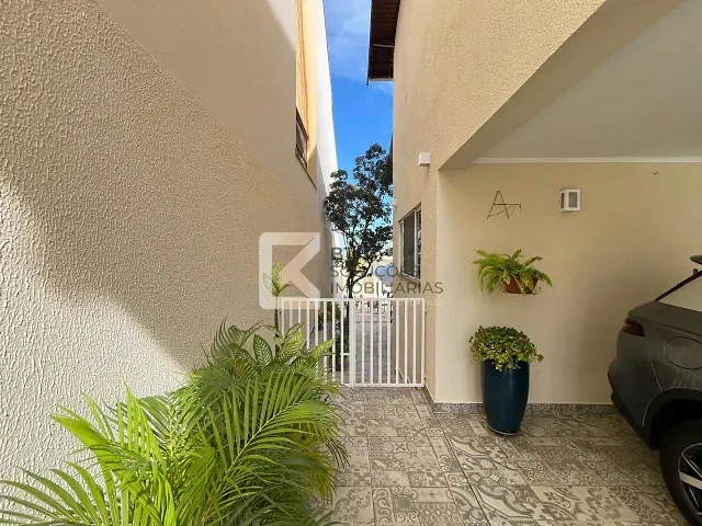 Sobrado com 360m² 3 quartos e 5 banheiros, à venda, no bairro Vila Avaí em Indaiatuba