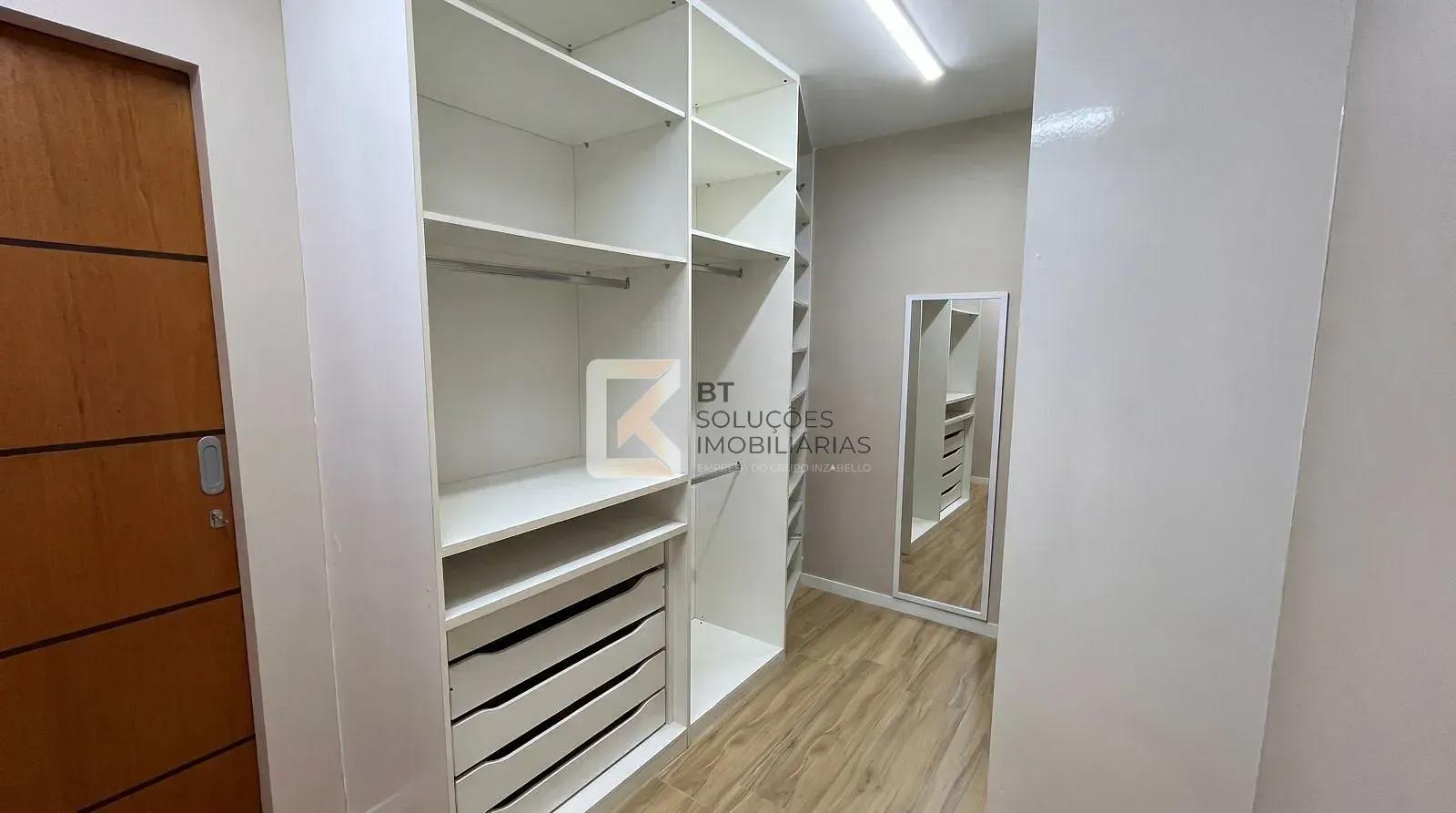 Sobrado, 3 quartos, 293 m² - Foto 35