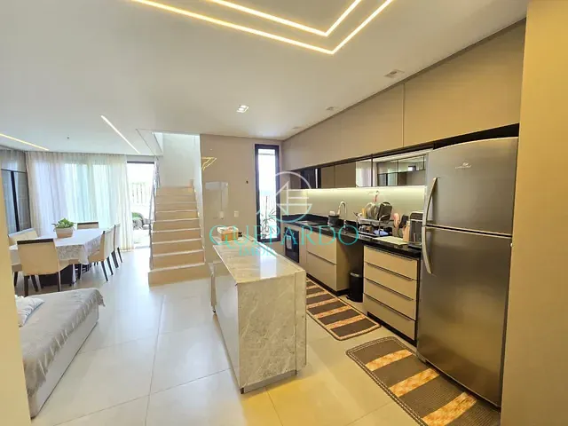 Sobrado com 200m² 3 quartos e 4 banheiros, à venda, no bairro Olímpico em Londrina