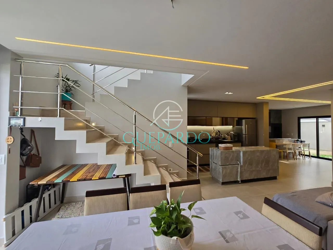 Sobrado, 3 quartos, 190 m² - Foto 4