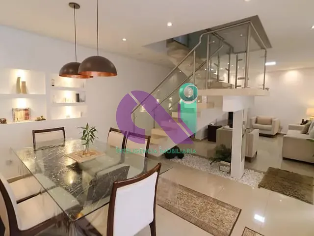 Sobrado com 170m² 4 quartos e 4 banheiros, à venda, no bairro Jardim das Flores em Osasco