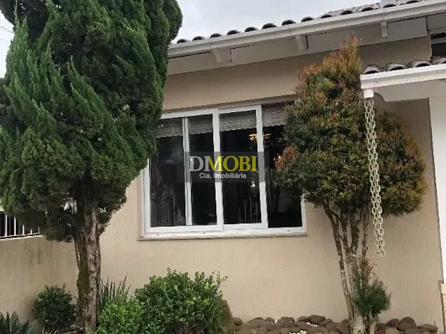 Sobrado com 300m² 4 quartos e 3 banheiros, à venda, no bairro Barnabé em Gravataí