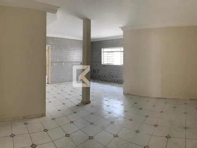 Sobrado com 575m² 6 quartos e 8 banheiros, para alugar, no bairro Solar de Itamaracá em Indaiatuba