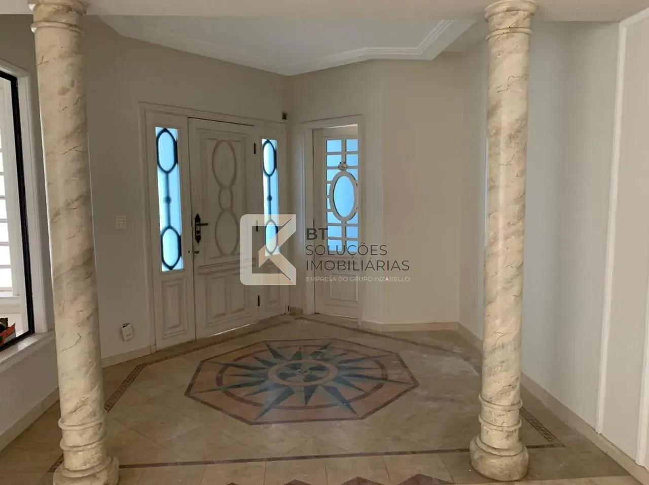 Sobrado, 6 quartos, 870 m² - Foto 1