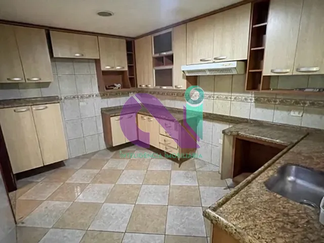 Sobrado com 125m² 2 quartos e 2 banheiros, à venda, no bairro Novo Osasco em Osasco