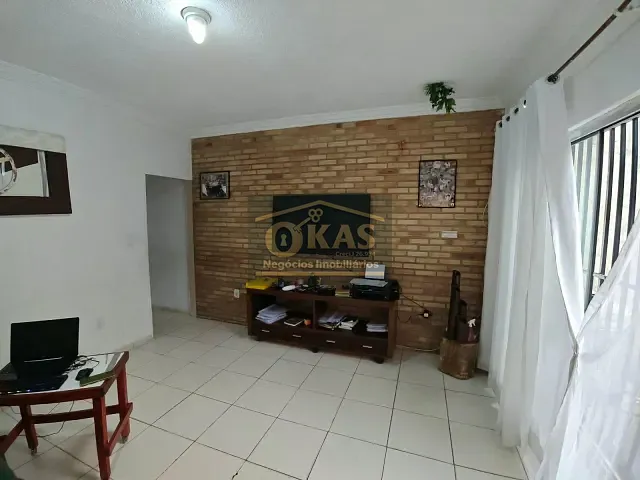 Sobrado com 150m² 3 quartos e 3 banheiros, à venda, no bairro Vila Urupês em Suzano