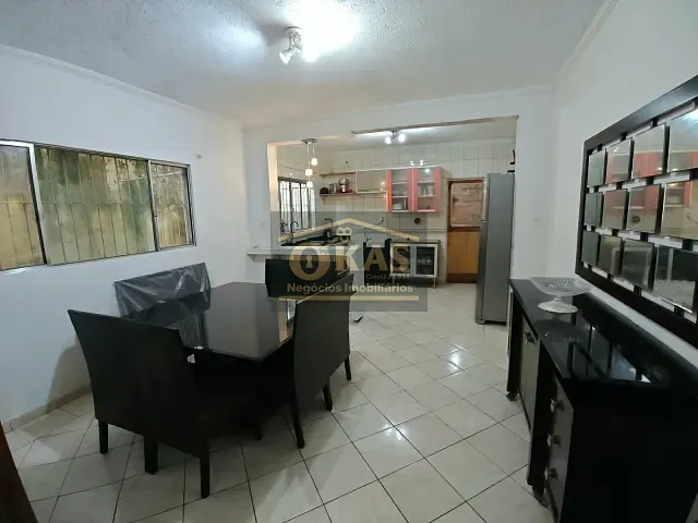 Sobrado com 150m² 3 quartos e 3 banheiros, à venda, no bairro Vila Urupês em Suzano