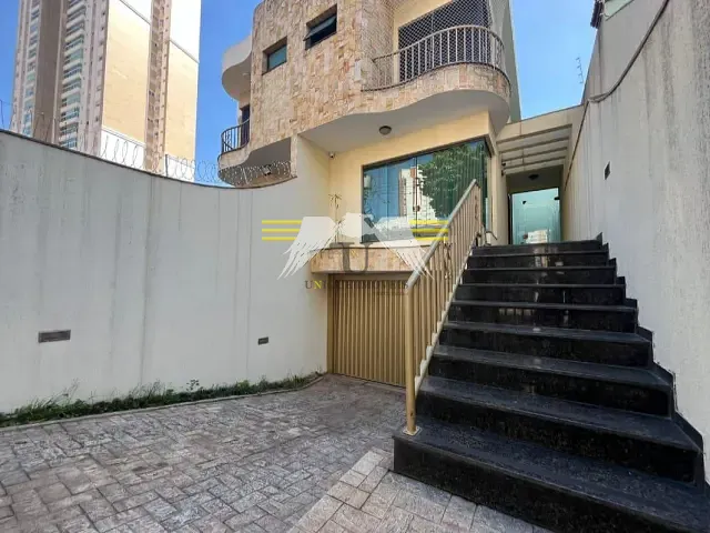 Sobrado com 233m² 3 quartos e 6 banheiros, à venda, no bairro Vila Regente Feijó em São Paulo
