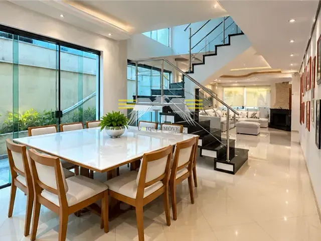 Sobrado com 233m² 3 quartos e 6 banheiros, à venda, no bairro Vila Regente Feijó em São Paulo