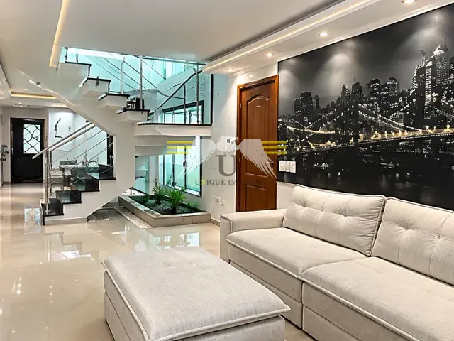 Sobrado com 233m² 3 quartos e 6 banheiros, à venda, no bairro Vila Regente Feijó em São Paulo