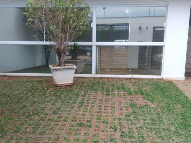 Foto do Sobrado - Sobrado com 6 dormitórios, 800 m² - venda por R$ 2.500.000,00 ou aluguel por R$ 16.700,00/mês - Lago Parque - Londrina/PR | Aurora Imobi