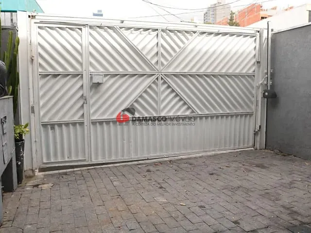 Sobrado com 200m², para alugar, no bairro Campestre em Santo André