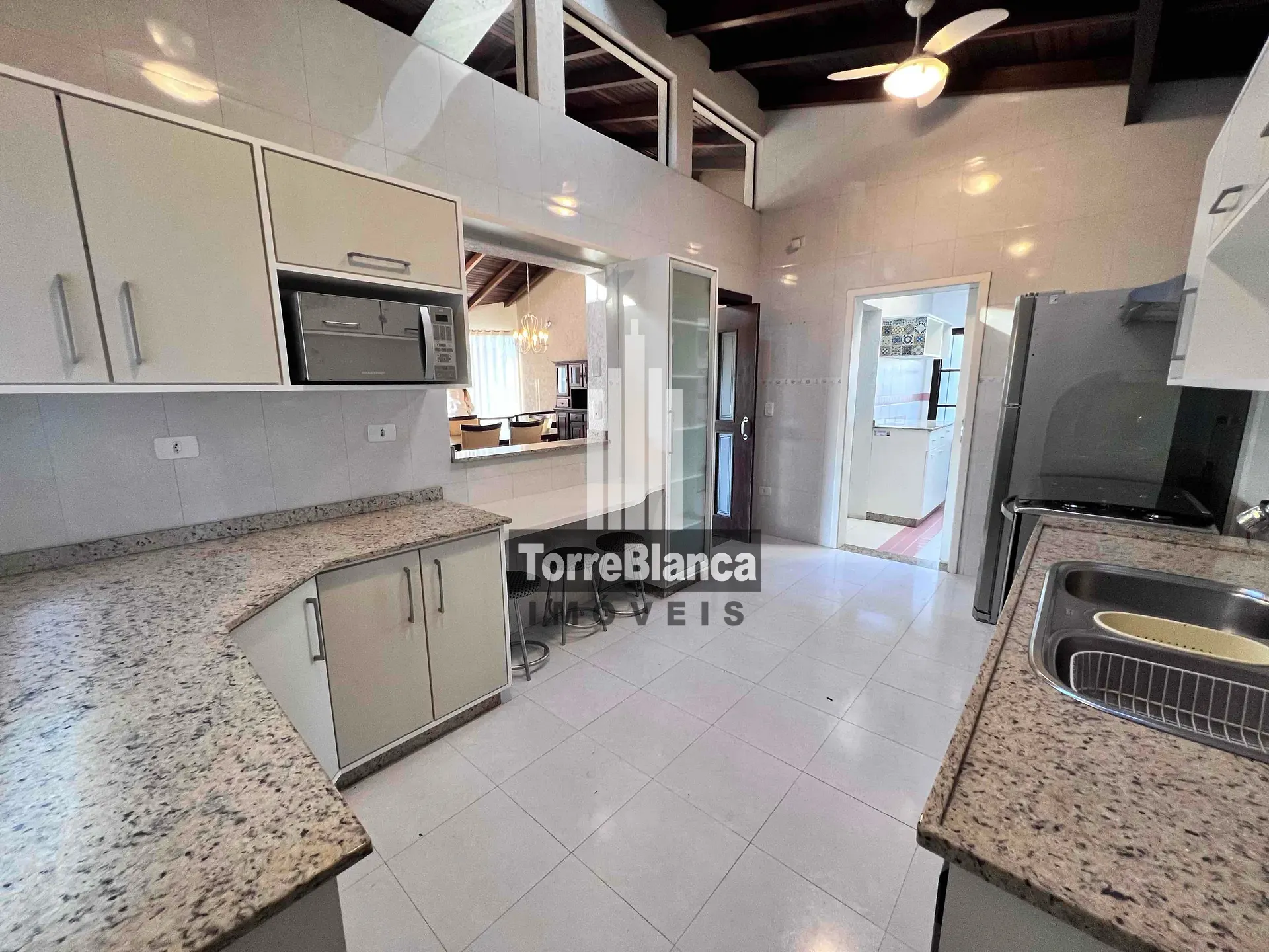 Sobrado, 3 quartos, 380 m² - Foto 14
