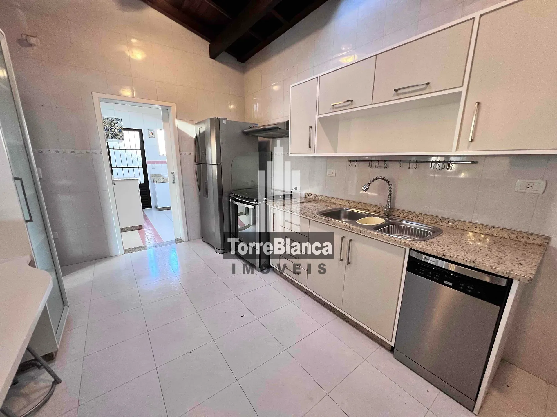 Sobrado, 3 quartos, 380 m² - Foto 13