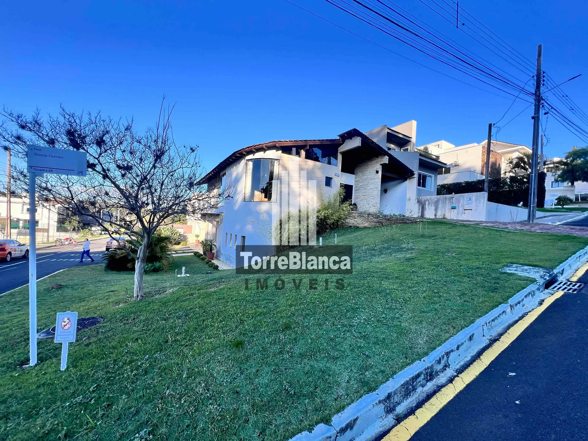 Sobrado, 3 quartos, 380 m² - Foto 3