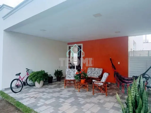 Sobrado com 300m² 3 quartos e 2 banheiros, à venda ou para alugar, no bairro Residencial Novo Horizonte em Taubaté