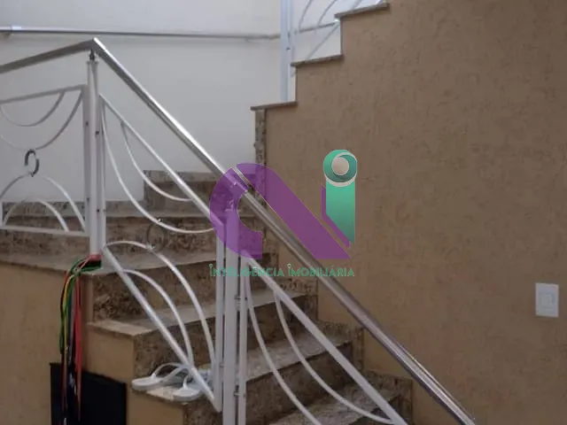 Sobrado com 240m² 3 quartos e 4 banheiros, à venda, no bairro Jardim das Flores em Osasco
