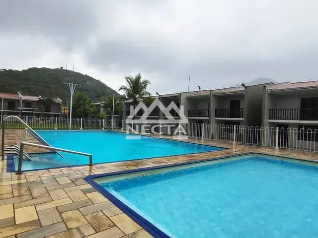 Sobrado com 90m² 2 quartos e 1 banheiro, para alugar, no bairro Martim de Sá em Caraguatatuba