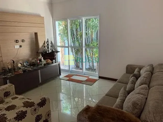 Sobrado com 460m² 4 quartos e 5 banheiros, à venda, no bairro Jardim Altos de Santana em Jacareí