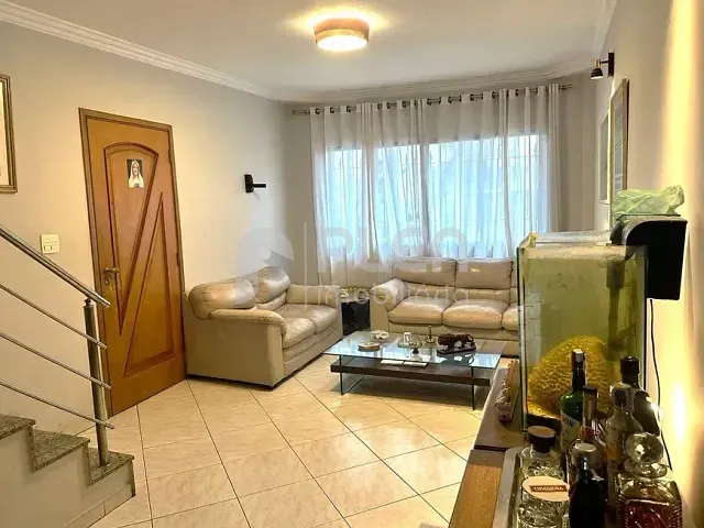 Sobrado 4 quartos e 3 banheiros, à venda, no bairro Carandiru em São Paulo