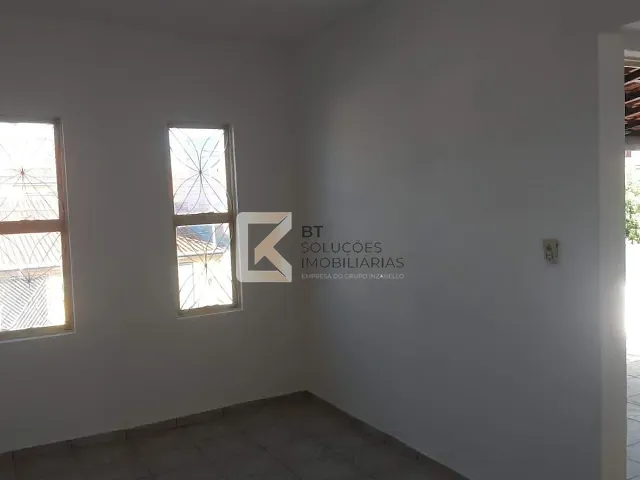 Sobrado com 135m² 4 quartos e 2 banheiros, à venda, no bairro Lauro Bueno de Camargo em Indaiatuba