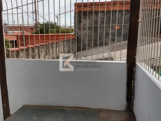 Sobrado com 135m² 4 quartos e 2 banheiros, à venda, no bairro Lauro Bueno de Camargo em Indaiatuba