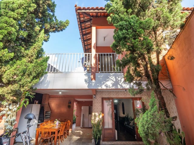 Foto do Sobrado - Sobrado para venda em Jardim Três Marias com 3 quartos, sendo 3 suítes, 130m² | Lares e Andares Imóveis