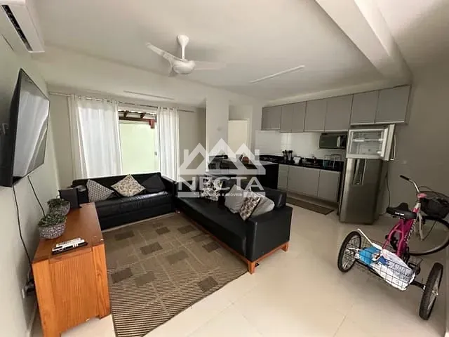 Sobrado com 105m² 3 quartos e 4 banheiros, à venda, no bairro Massaguaçu em Caraguatatuba