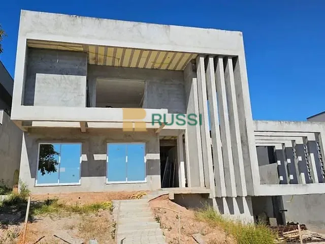 Sobrado com 600m² 4 quartos e 6 banheiros, à venda, no bairro Condomínio Residencial Colinas do Paratehy em São José dos Campos