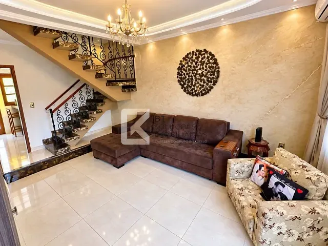 Sobrado com 175m² 3 quartos e 3 banheiros, à venda, no bairro Residencial Vista Verde em Indaiatuba